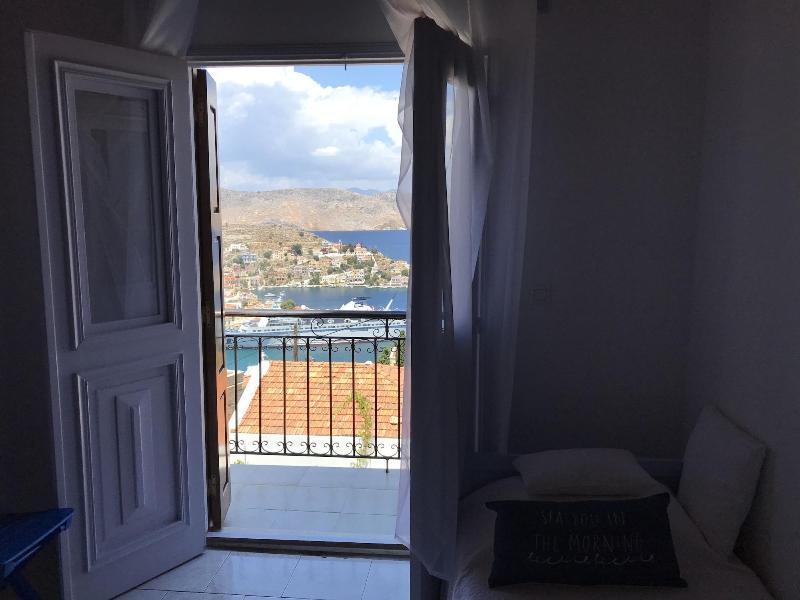 Hotel Fiona Symi Bagian luar foto