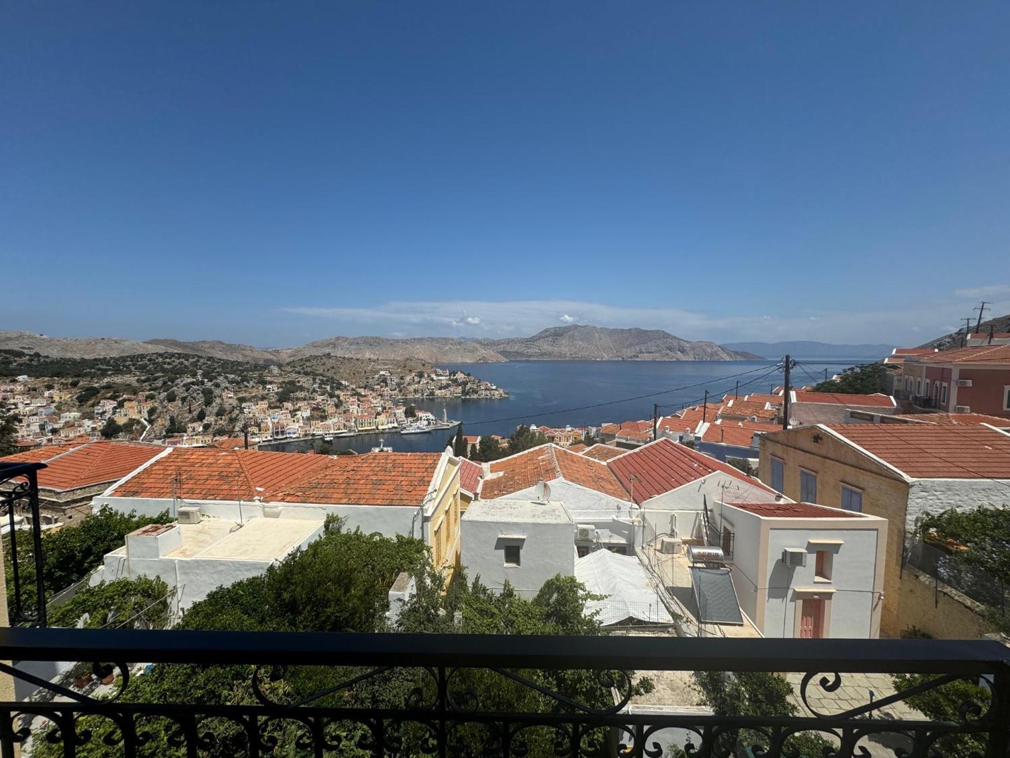 Hotel Fiona Symi Bagian luar foto